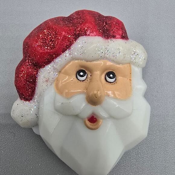Santa Christmas Red White Glitter Pin - Picture 1 of 2